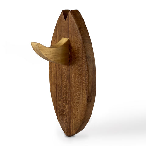 Perchero de madera de parota para colgar en la pared. Individual