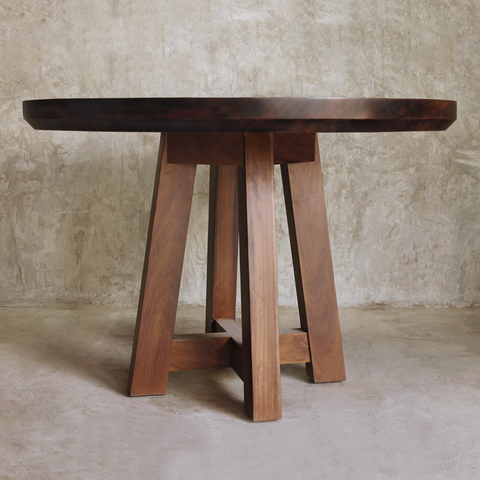 MESA COMEDOR CONCHAS CHINAS