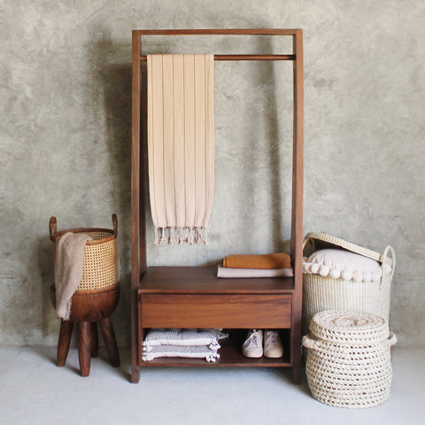 PELICANOS SMALL WARDROBE DRESSER