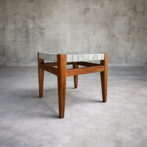 TABURETE AUXILIAR DE PAROTA